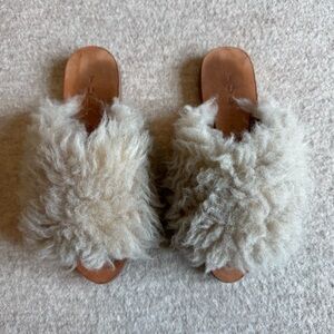 Cozy Beige Furry Slippers